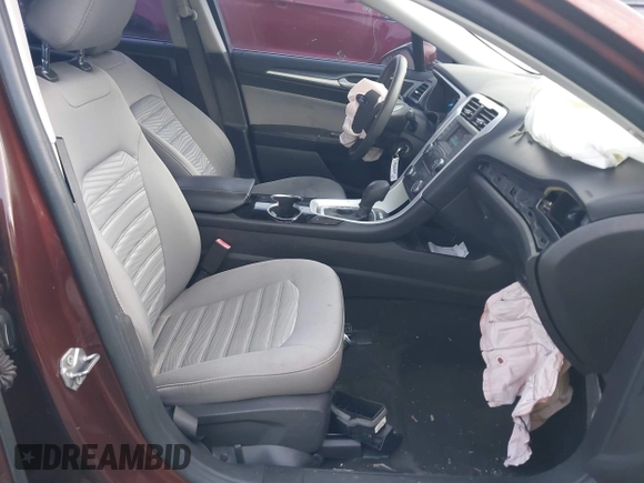 2016 Ford Fusion S with VIN 3FA6P0G74GR262192, listed as a IAAI auction lot 42423719 with 119,799 mi miles and . Bid and sale history available at DreamBid. Image 5.