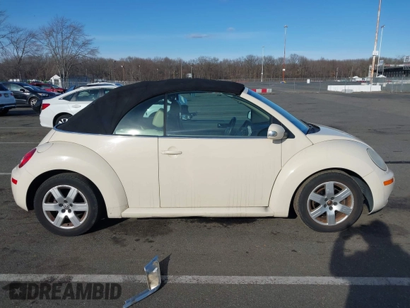 2007 Volkswagen Beetle with VIN 3VWRF31Y47M404273, listed as a IAAI auction lot 41694528 with 125,070 mi miles and . Bid and sale history available at DreamBid. Image 13.