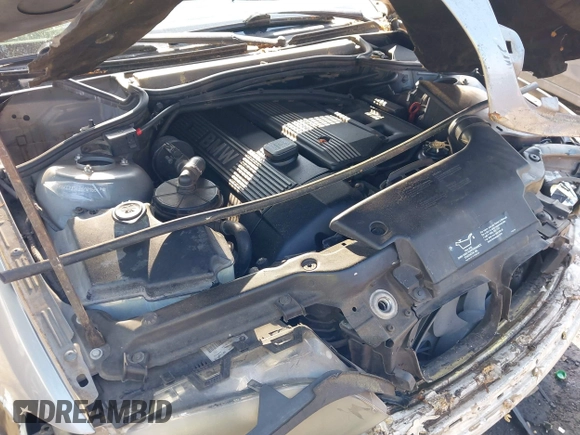 2005 BMW 3 Series 325i with VIN WBAEV33455KW16647, listed as a IAAI auction lot 42212179 with 109,853 mi miles and . Bid and sale history available at DreamBid. Image 10.