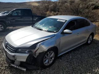 2016 Volkswagen Passat 1.8T S with VIN 1VWAT7A35GC054655, listed as a Copart auction lot 48887815 with 140,562 mi miles and Salvage Title. Bid and sale history available at carsss.com. Image 1.