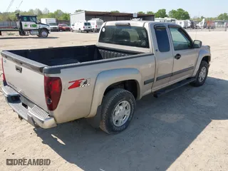 2004 Chevrolet Colorado LS Z85 with VIN 1GCDT196248122422, listed as a IAAI auction lot 42083858 with 220,648 mi miles. Bid and sale history available at carsss.com. Image 4.