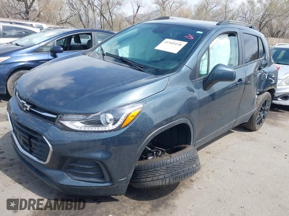 2022 Chevrolet Trax LT with VIN KL7CJPSM0NB528858, listed as a IAAI auction lot 41949198 with 48,810 mi miles and . Bid and sale history available at carsss.com. Image 17.