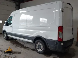 2019 Ford Transit with VIN 1FTYR2CM4KKA35599, listed as a IAAI auction lot 41595455 with 222,851 mi miles. Bid and sale history available at carsss.com. Image 3.