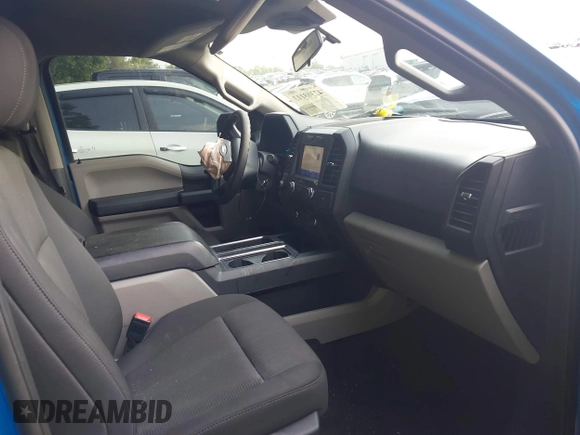 2020 Ford F-150 XL z VIN 1FTEW1CP7LFB85202, wystawiony jako IAAI lot #42363113 z przebiegiem 79 557 mil mil oraz . Historia ofert i sprzedaży dostępna na DreamBid. Obrazek 5.
