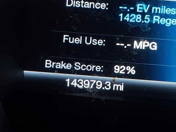 2013 Ford Fusion SE Hybrid with VIN 3FA6P0LU8DR357054, listed as a IAAI auction lot 42372168 with 143,979 mi miles and . Bid and sale history available at DreamBid. Image 15.