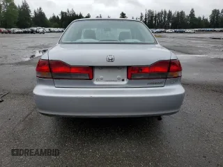 2002 Honda Accord LX z VIN 3HGCG56412G708628, wystawiony jako Copart lot #57347935 z przebiegiem 146 894 mil mil oraz Szkoda całkowita • Salvage title. Historia ofert i sprzedaży dostępna na DreamBid. Obrazek 6.