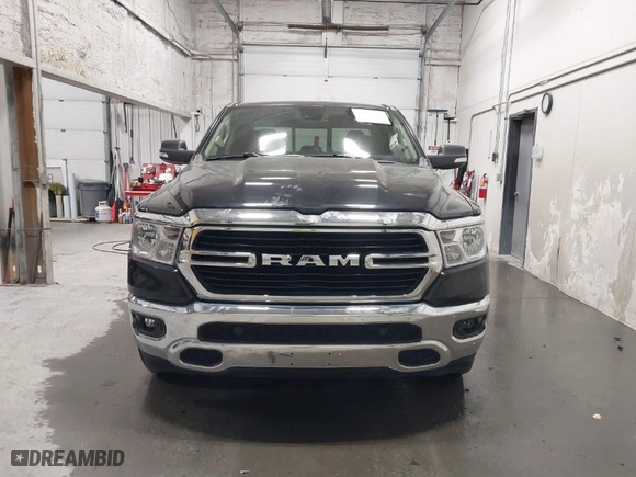 2020 Ram 1500 Big Horn with VIN 1C6SRFBT6LN300830, listed as a IAAI auction lot 41613119 with 50,492 mi miles. Bid and sale history available at carsss.com. Image 12.