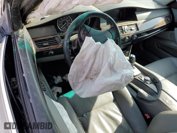 2010 BMW 5 Series 528i with VIN WBANU5C52AC363816, listed as a Copart auction lot 43648965 with Not Provided miles and Salvage Title. Bid and sale history available at carsss.com. Image 8.