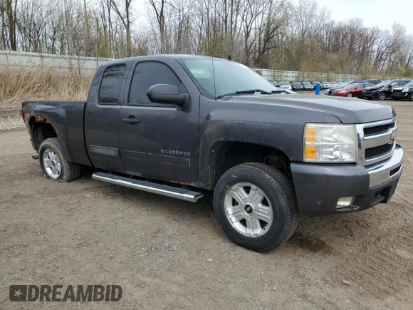 2011 Chevrolet Silverado 1500 LT with VIN 1GCRKSE36BZ138706, listed as a Copart auction lot 54384685 with 164,252 mi miles and Clean Title. Bid and sale history available at DreamBid. Image 4.