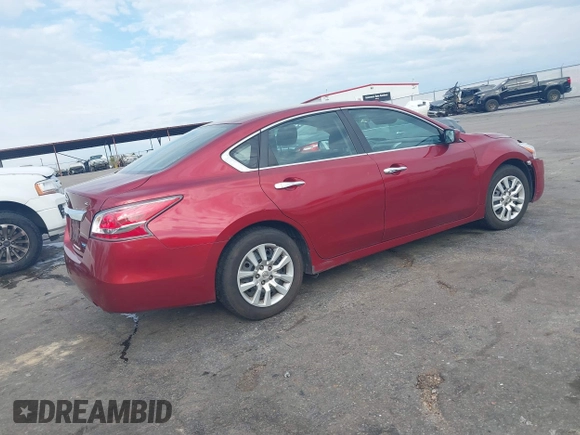 2014 Nissan Altima 2.5 with VIN 1N4AL3AP9EC282398, listed as a IAAI auction lot 41853928 with 209,061 mi miles. Bid and sale history available at carsss.com. Image 4.