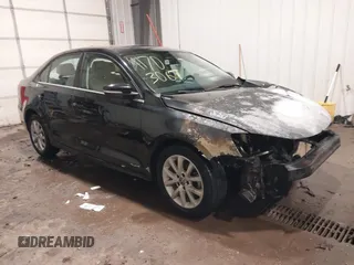 2013 Volkswagen Jetta SE with VIN 3VWDP7AJ4DM398794, listed as a IAAI auction lot 41703067 with Not provided miles and . Bid and sale history available at DreamBid. Image 1.