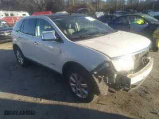 2009 Lincoln MKX with VIN 2LMDU68C89BJ05047, listed as a IAAI auction lot 41373418 with 215,987 mi miles. Bid and sale history available at carsss.com. Image 1.