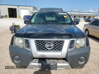 2015 Nissan Xterra S z VIN 5N1AN0NU4FN662768, wystawiony jako Copart lot #61812355 z przebiegiem 53 492 mil mil oraz Szkoda całkowita • Salvage title. Historia ofert i sprzedaży dostępna na DreamBid. Obrazek 5.