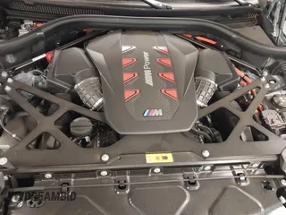 2025 BMW XM Label Red z VIN 5YM33CS04S9X59906, wystawiony jako IAAI lot #42181858 z przebiegiem 2 520 mil mil oraz . Historia ofert i sprzedaży dostępna na DreamBid. Obrazek 10.