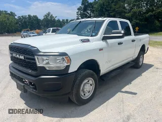 2022 Ram 2500 Tradesman with VIN 3C6UR5CJ4NG305150, listed as a Copart auction lot 64101245 with Not provided miles and Clean title. Bid and sale history available at DreamBid. Image 1.