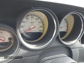 2009 Dodge Challenger R/T z VIN 2B3LJ54T89H588042, wystawiony jako IAAI lot #42122055 z przebiegiem Nie podano mil oraz . Historia ofert i sprzedaży dostępna na DreamBid. Obrazek 14.