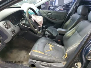 1998 Honda Accord EX z VIN 1HGCG5555WA095959, wystawiony jako Copart lot #86328854 z przebiegiem 252 058 mil mil oraz Szkoda całkowita • Salvage title. Historia ofert i sprzedaży dostępna na DreamBid. Obrazek 7.