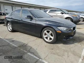 2014 BMW 3 Series 320i xDrive с VIN WBA3C3C52EF986811, выставлен на аукционе Copart как лот 53468485 с пробегом 108 210 миль миль и Списание • Salvage title. История ставок и продаж доступна на DreamBid. Изображение 4.