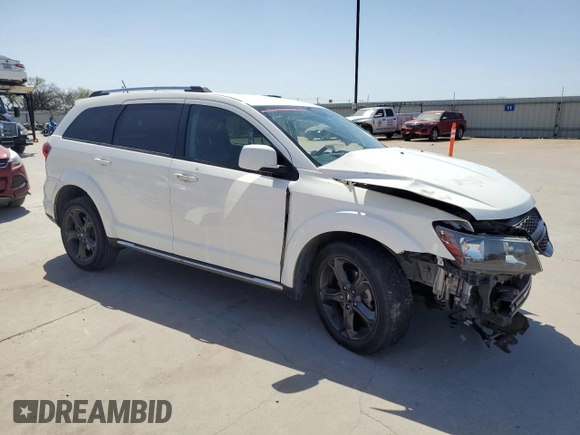 2018 Dodge Journey Crossroad z VIN 3C4PDCGB6JT288574, wystawiony jako Copart lot #50210475 z przebiegiem Nie podano mil oraz Szkoda całkowita • Salvage title. Historia ofert i sprzedaży dostępna na DreamBid. Obrazek 4.