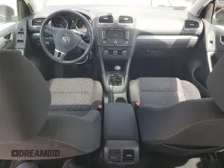 2013 Volkswagen Golf TDI w/Sunroof & Nav z VIN WVWNM7AJ9DW125303, wystawiony jako Copart lot #57137025 z przebiegiem 68 021 mil mil oraz Czysty tytuł • Clean title. Historia ofert i sprzedaży dostępna na DreamBid. Obrazek 8.