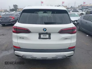 2021 BMW X5 sDrive40i with VIN 5UXCR4C03M9F24817, listed as a IAAI auction lot 41512172 with 54,867 mi miles. Bid and sale history available at carsss.com. Image 16.