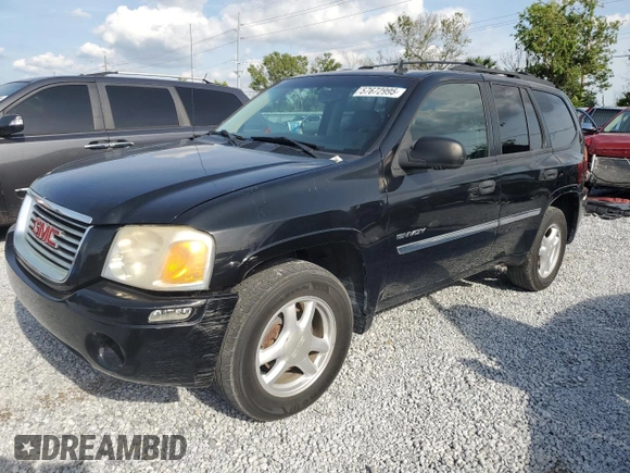 2006 GMC Envoy SLE z VIN 1GKDS13S062176000, wystawiony jako Copart lot #57672995 z przebiegiem 161 455 mil mil oraz Szkoda całkowita • Salvage title. Historia ofert i sprzedaży dostępna na DreamBid. Obrazek 1.