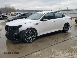 2019 Kia Optima LX with VIN 5XXGT4L31KG330542, listed as a Copart auction lot 50617965 with 46,105 mi miles and Salvage Title. Bid and sale history available at carsss.com. Image 1.