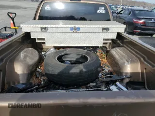 2003 GMC Sonoma SLS with VIN 1GTCS19X538182443, listed as a Copart auction lot 84875374 with 0 mi miles and Salvage Title. Bid and sale history available at carsss.com. Image 10.