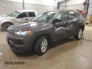 2024 Jeep Compass Sport with VIN 3C4NJDAN0RT170296, listed as a Copart auction lot 84898754 with 8,933 mi miles and Salvage Title. Bid and sale history available at carsss.com. Image 1.