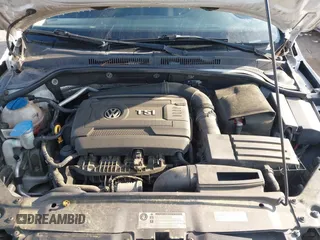 2015 Volkswagen Jetta SE with VIN 3VWD17AJ6FM321669, listed as a IAAI auction lot 42447948 with 143,796 mi miles and . Bid and sale history available at DreamBid. Image 10.