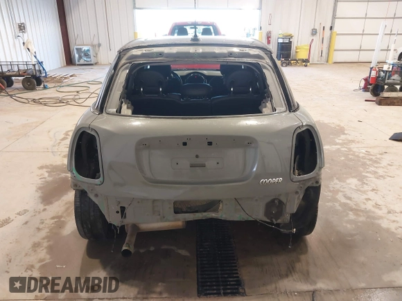 2015 MINI Hardtop 4 Door with VIN WMWXS5C58FT830081, listed as a IAAI auction lot 41345037 with 93,545 mi miles and . Bid and sale history available at DreamBid. Image 13.
