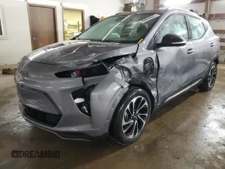 2022 Chevrolet Bolt EUV Premier with VIN 1G1FZ6S01N4109849, listed as a Copart auction lot 43928825 with 10,202 mi miles and Salvage Title. Bid and sale history available at carsss.com. Image 1.