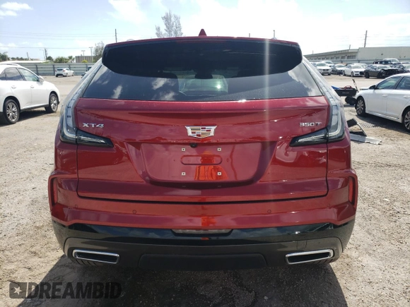 2024 Cadillac XT4 FWD Sport with VIN 1GYFZER48RF164992, listed as a Copart auction lot 68359734 with 3,427 mi miles and Salvage title. Bid and sale history available at DreamBid. Image 6.