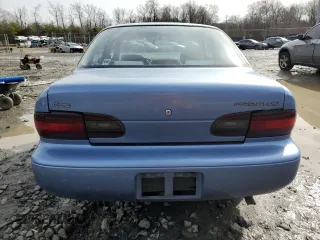 1996 Geo Prizm z VIN 1Y1SK5265TZ070025, wystawiony jako Copart lot #44045725 z przebiegiem 183 385 mil mil oraz Szkody całkowita. Historia ofert i sprzedaży dostępna na DreamBid. Obrazek 6.