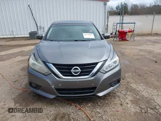 2018 Nissan Altima S with VIN 1N4AL3APXJC122072, listed as a IAAI auction lot 41749875 with 184,127 mi miles and . Bid and sale history available at DreamBid. Image 13.