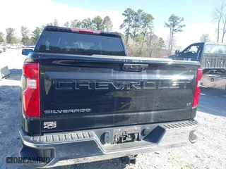 2022 Chevrolet Silverado 1500 LT with VIN 1GCPDKEKXNZ616770, listed as a IAAI auction lot 41685981 with 34,347 mi miles. Bid and sale history available at carsss.com. Image 16.