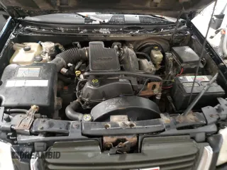 2002 GMC Envoy SLT with VIN 1GKDT13S022462940, listed as a Copart auction lot 45882995 with 232,828 mi miles and Clean Title. Bid and sale history available at carsss.com. Image 12.