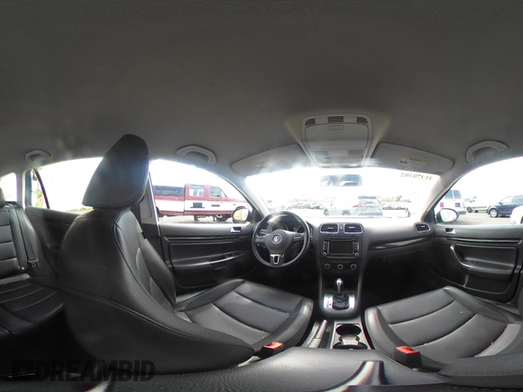 2014 Volkswagen Jetta TDI w/Sunroof & Nav с VIN 3VWPL7AJ6EM627504, выставлен на аукционе IAAI как лот 41970302 с пробегом 62 769 миль миль и . История ставок и продаж доступна на DreamBid. Изображение 18.