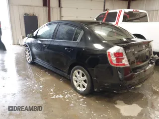 2011 Nissan Sentra 2.0 with VIN 3N1AB6AP0BL655099, listed as a IAAI auction lot 41288016 with 170,275 mi miles and . Bid and sale history available at DreamBid. Image 3.