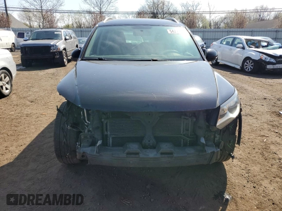 2013 Volkswagen Tiguan SE z VIN WVGBV3AX3DW078813, wystawiony jako Copart lot #54238465 z przebiegiem 119 092 mil mil oraz Szkoda całkowita • Salvage title. Historia ofert i sprzedaży dostępna na DreamBid. Obrazek 5.