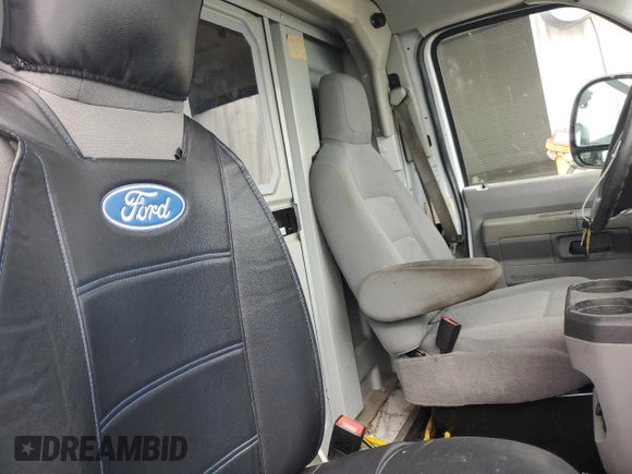 2018 Ford E-Series Commercial с VIN 1FDWE3F69JDC30330, выставлен на аукционе Copart как лот 41807905 с пробегом 85 143 миль миль и Списание • Salvage title. История ставок и продаж доступна на DreamBid. Изображение 11.