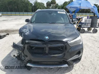 2020 BMW X1 xDrive28i с VIN WBXJG9C00L5P75859, выставлен на аукционе Copart как лот 59660735 с пробегом 68 399 миль миль и Списание • Salvage title. История ставок и продаж доступна на DreamBid. Изображение 5.