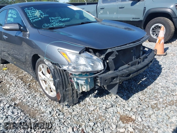 2014 Nissan Maxima S with VIN 1N4AA5AP0EC446851, listed as a IAAI auction lot 42016439 with 150,379 mi miles and . Bid and sale history available at DreamBid. Image 14.
