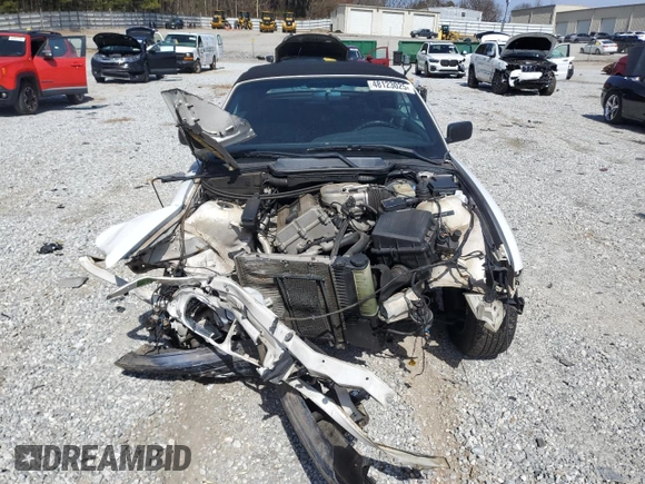 1995 BMW 3 Series 318iC with VIN WBABK6325SED18057, listed as a Copart auction lot 48123025 with 121,572 mi miles and Salvage Title. Bid and sale history available at carsss.com. Image 5.