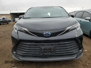2024 Toyota Sienna LE with VIN 5TDCSKFC6RS110338, listed as a Copart auction lot 78694384 with 12,770 mi miles and Salvage Title. Bid and sale history available at carsss.com. Image 5.