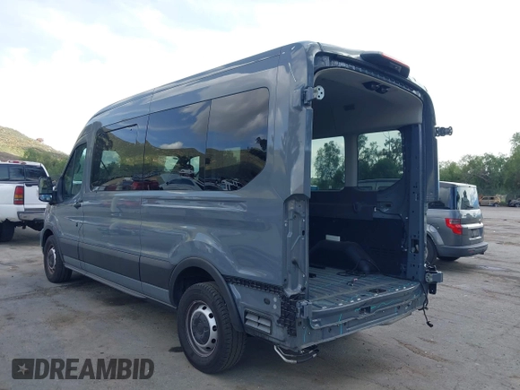 2023 Ford Transit Passenger XL with VIN 1FBAX2C82PKB58582, listed as a IAAI auction lot 41898895 with 16,416 mi miles and . Bid and sale history available at DreamBid. Image 3.
