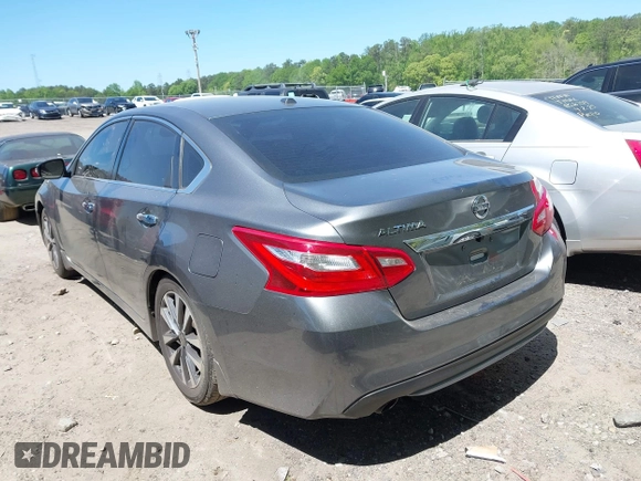 2016 Nissan Altima SR with VIN 1N4AL3AP0GC132991, listed as a IAAI auction lot 42058890 with 185,597 mi miles and . Bid and sale history available at carsss.com. Image 3.