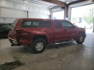 2004 GMC Canyon SLE Z71 with VIN 1GTDT196748204405, listed as a Copart auction lot 70221384 with 207,718 mi miles and Non Repairable. Bid and sale history available at carsss.com. Image 3.
