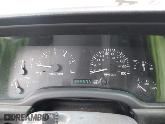 2000 Jeep Cherokee Classic with VIN 1J4FF58SXYL163514, listed as a IAAI auction lot 41920054 with 259,677 mi miles. Bid and sale history available at carsss.com. Image 7.