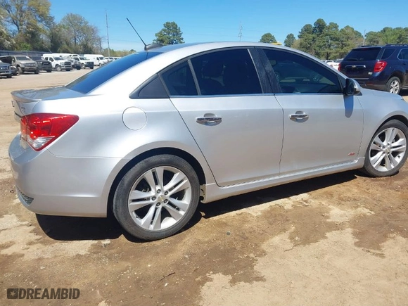 2015 Chevrolet Cruze LTZ with VIN 1G1PG5SB1F7176795, listed as a IAAI auction lot 41866932 with 162,996 mi miles. Bid and sale history available at carsss.com. Image 4.